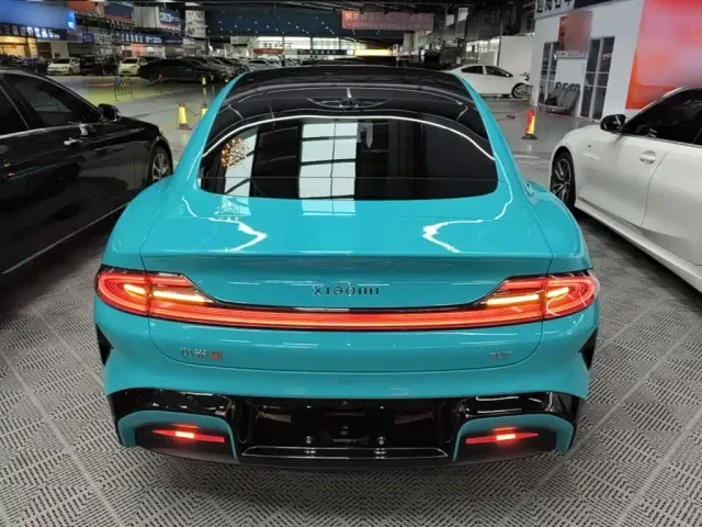 Xiaomi SU7 — Фото автомобиля 5