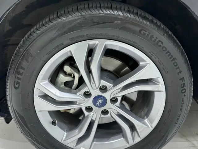 Ford Lingrui — Фото автомобиля 9