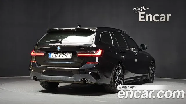 BMW 3-Series 3 серия (G20) 320i Touring M Sport — Фото автомобиля 2