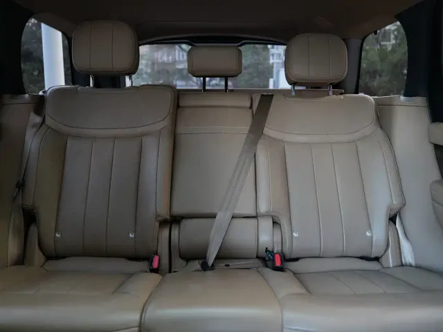 Land Rover Range Rover — Фото автомобиля 29