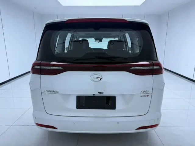 GAC Trumpchi M6 — Фото автомобиля 5