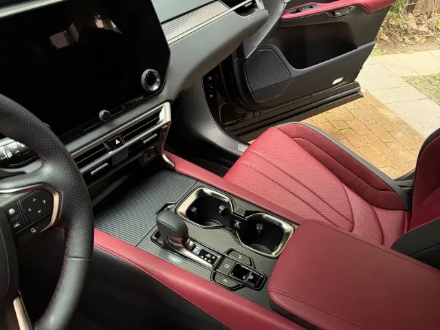 Lexus RX — Фото автомобиля 8