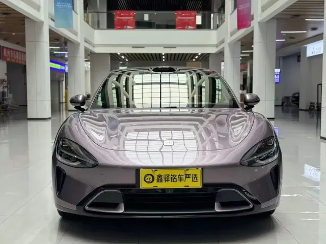Xiaomi SU7 — Фото автомобиля 2