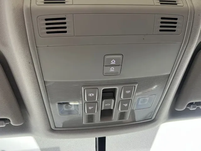 Volkswagen Tharu — Фото автомобиля 15