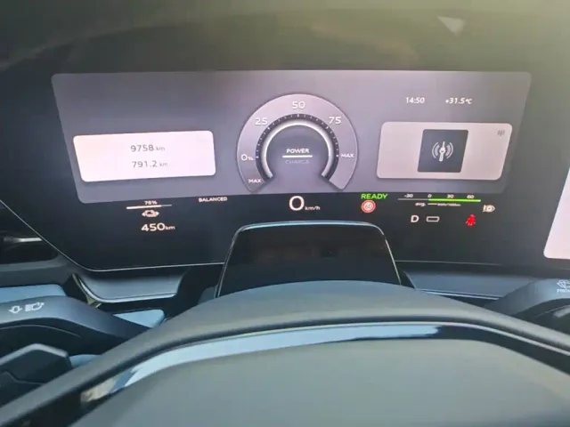 Audi Q6L e-tron — Фото автомобиля 15