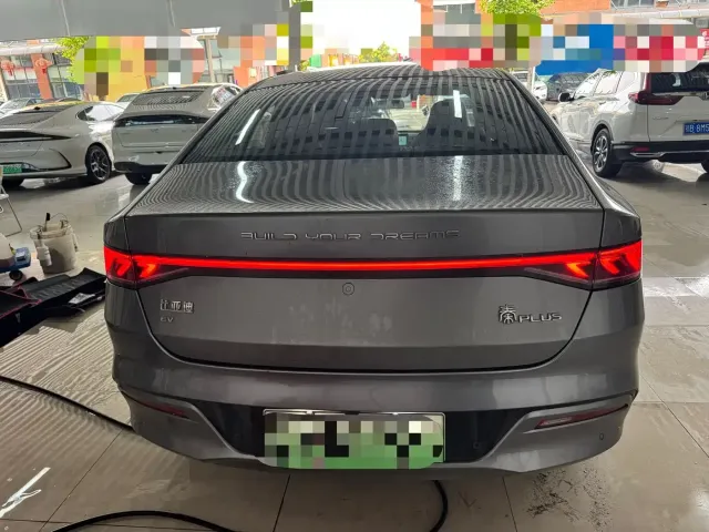BYD Qin PLUS — Фото автомобиля 11