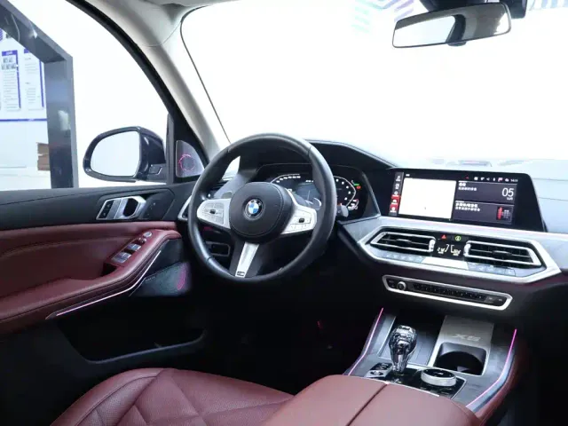 BMW X5 — Фото автомобиля 14