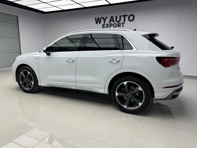 Audi Q3 — Фото автомобиля 4