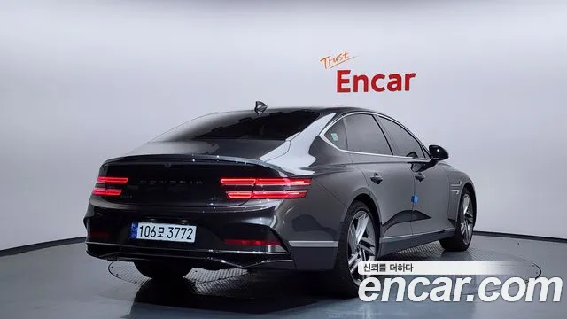 Genesis G80 Бензин 3.5 турбо AWD — Фото автомобиля 2