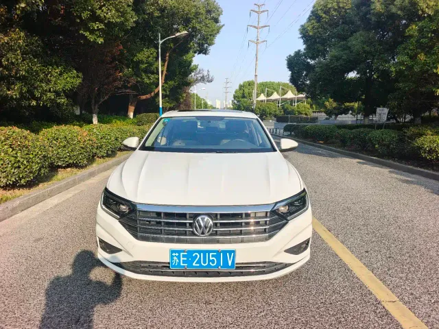 Volkswagen Sagitar — Фото автомобиля 2