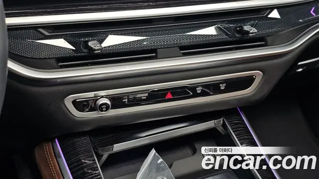 BMW X5 xDrive 40i M Sport — Фото автомобиля 24
