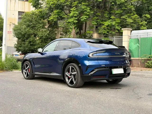 Xiaomi YU7 — Фото автомобиля 14