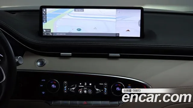 Genesis GV70 3.5T Бензин AWD — Фото автомобиля 12