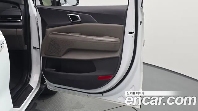 Kia Carnival 4th Gen — Фото автомобиля 14