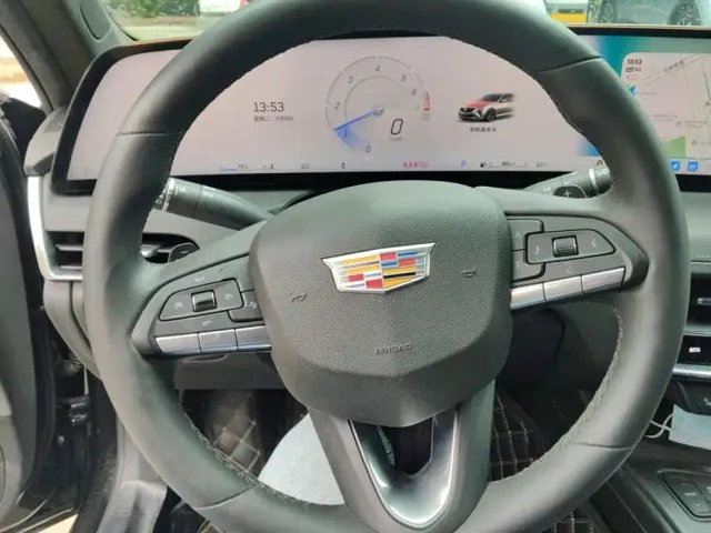 Cadillac CT5 — Фото автомобиля 15