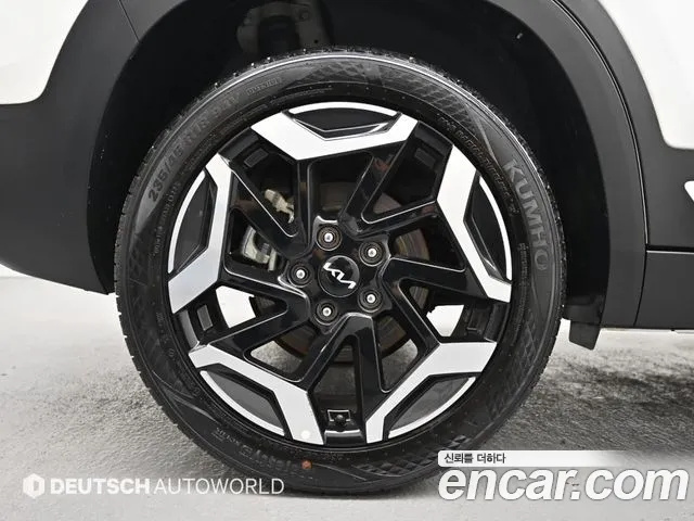 Kia Seltos Новый Seltos Бензин 2.0 2WD — Фото автомобиля 5