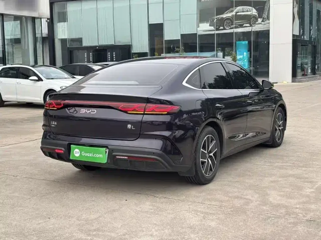BYD Qin L — Фото автомобиля 6