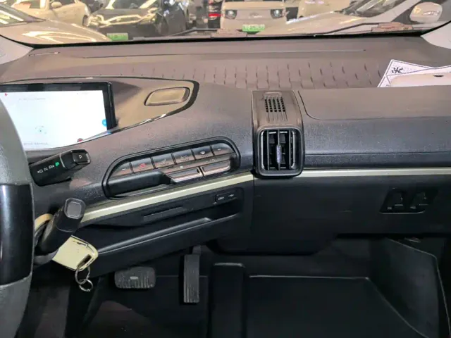 Baojun KiWi EV — Фото автомобиля 12