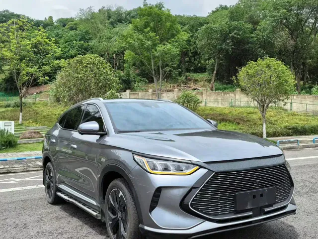 BYD Song PLUS — Фото автомобиля 3