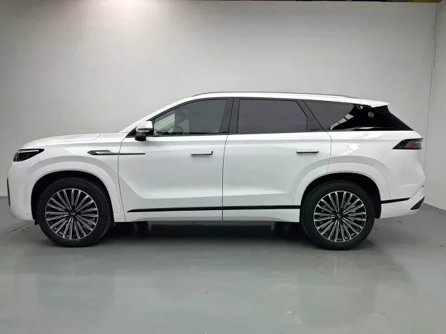 Chery Tiggo 9 — Фото автомобиля 3