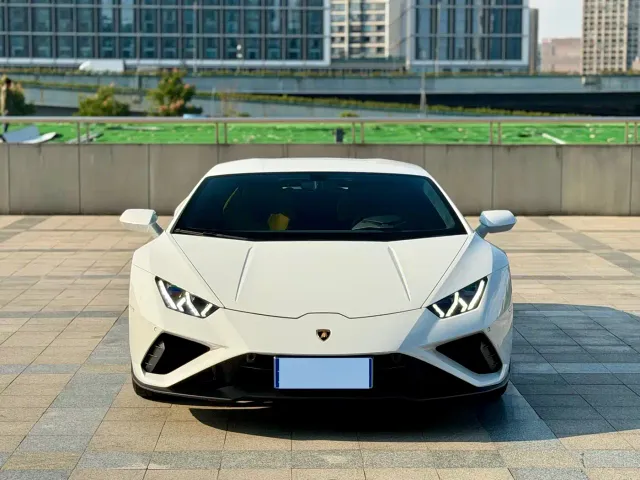 Lamborghini Huracan — Фото автомобиля 2