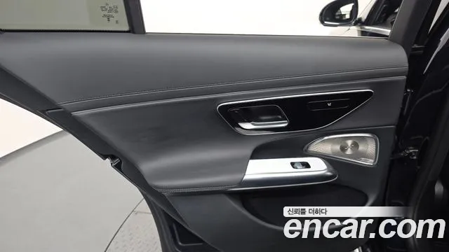 Mercedes-Benz E-Class E-класс W214 E300 4MATIC Exclusive — Фото автомобиля 22