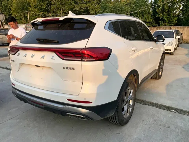 Haval H6 — Фото автомобиля 9