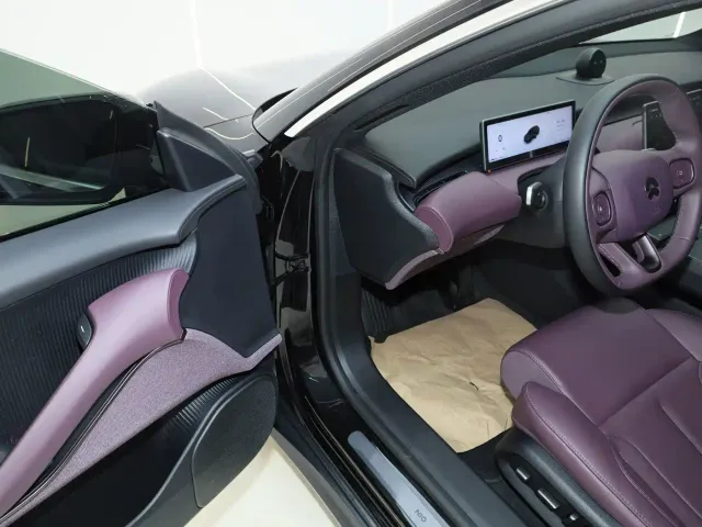 Nio ET5 Touring — Фото автомобиля 11