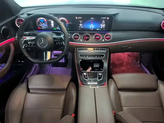 Mercedes-Benz E-Class — Фото автомобиля 9