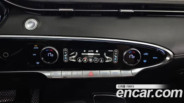 Genesis GV70 Electrified — Фото автомобиля 26