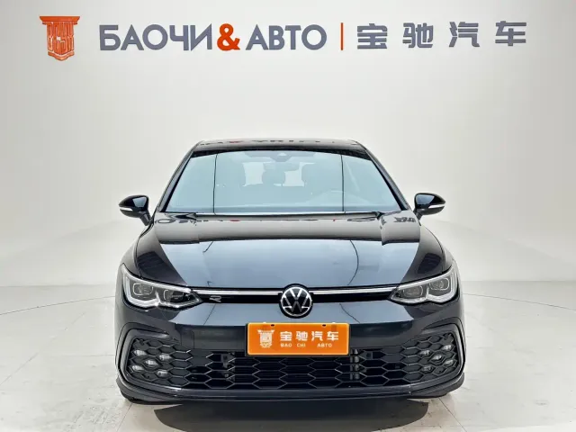 Volkswagen Golf — Фото автомобиля 23