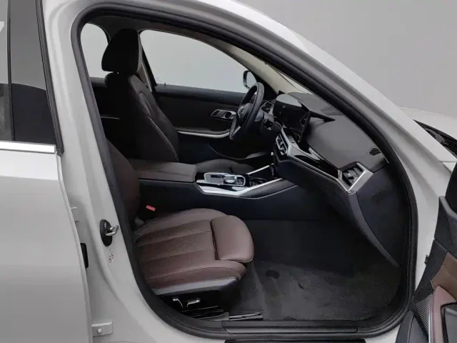 BMW i3 — Фото автомобиля 23