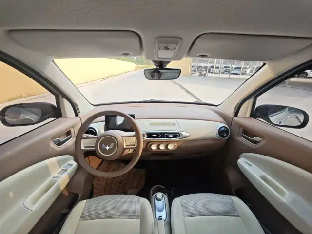 Wuling Hongguang Mini EV — Фото автомобиля 11
