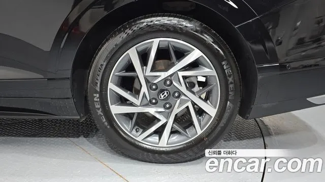 Hyundai Grandeur GN7 — Фото автомобиля 6