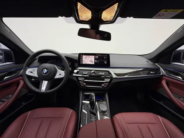 BMW 5 Series — Фото автомобиля 15