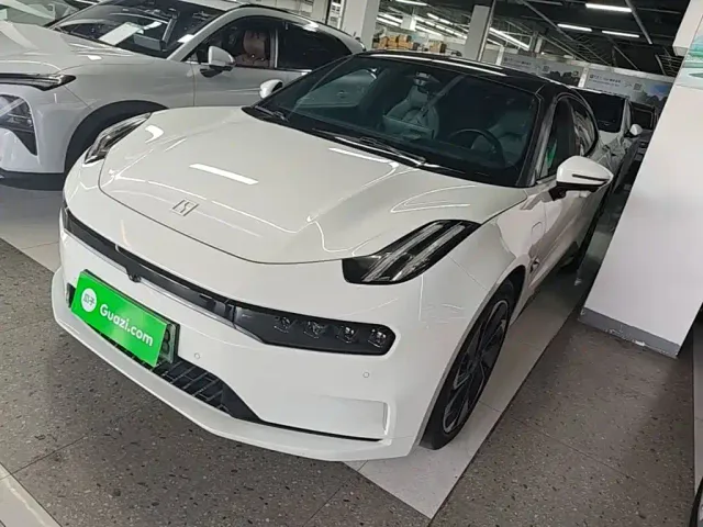 Фотография автомобиля — Zeekr 001