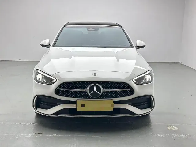 Mercedes-Benz C-Class — Фото автомобиля 2