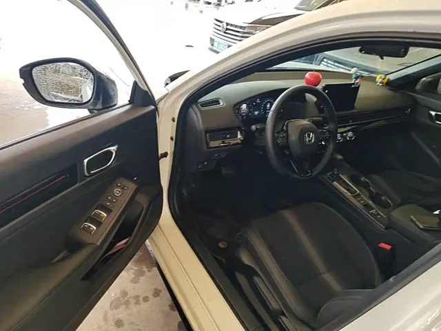 Honda Civic — Фото автомобиля 15