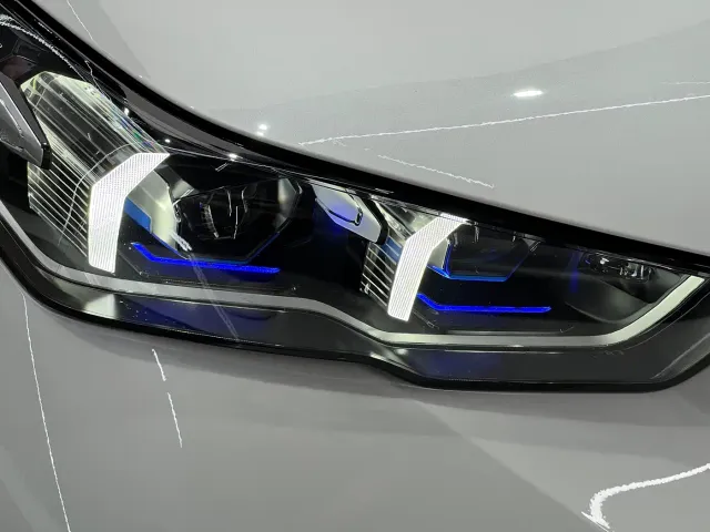 BMW 5 Series — Фото автомобиля 18
