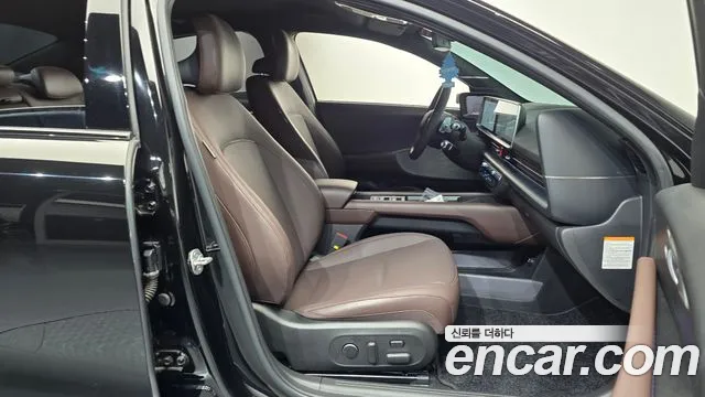 Hyundai Ioniq 6 — Фото автомобиля 26