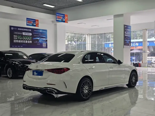 Mercedes-Benz C-Class — Фото автомобиля 11
