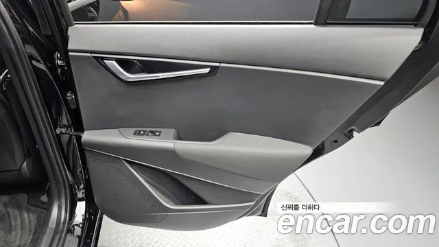 Kia Niro All Niro EV Air — Фото автомобиля 25