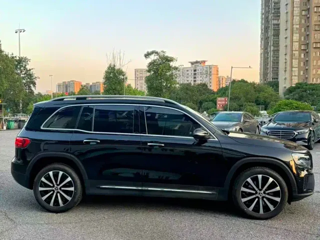 Mercedes-Benz GLB-Class — Фото автомобиля 4