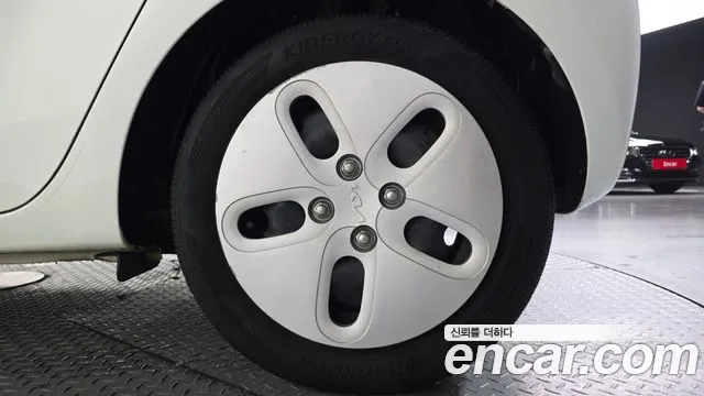 Kia RAY Новый Kia Ray Фургон — Фото автомобиля 19