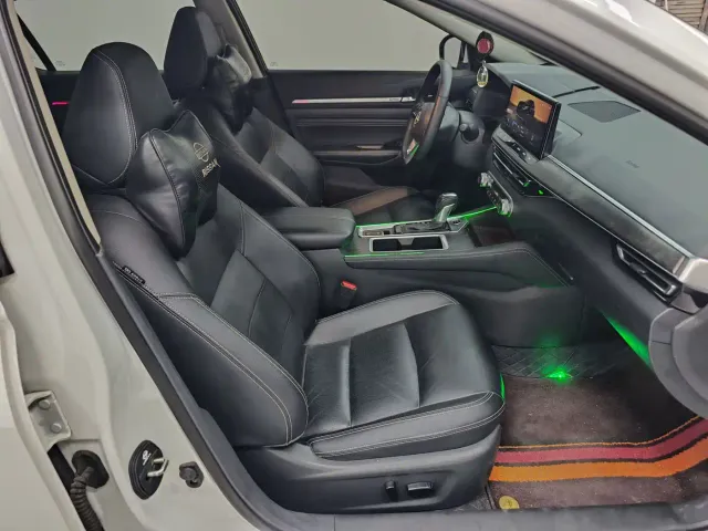 Nissan Teana — Фото автомобиля 11