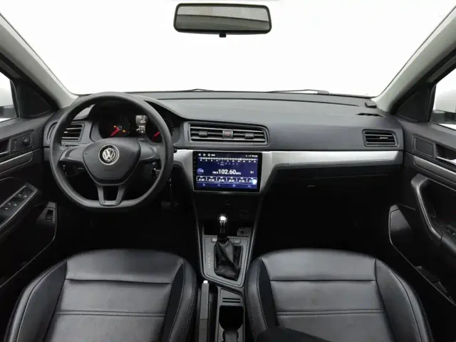 Volkswagen Lavida — Фото автомобиля 5