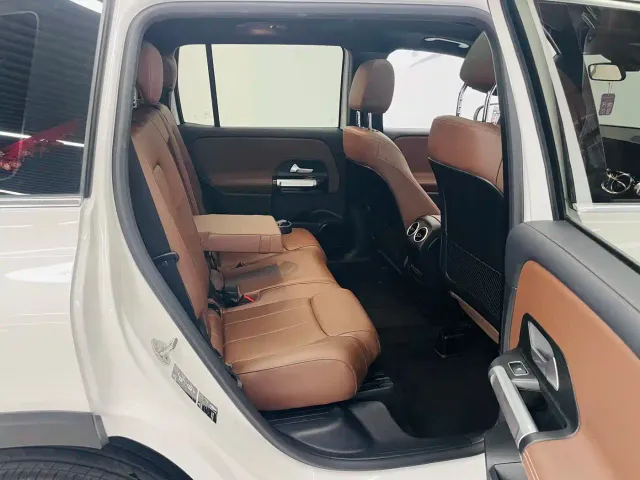Mercedes-Benz GLB-Class — Фото автомобиля 12