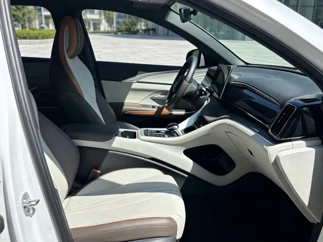 BYD Song Pro — Фото автомобиля 13