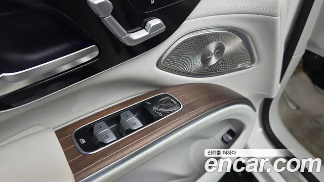 Mercedes-Benz EQS — Фото автомобиля 23