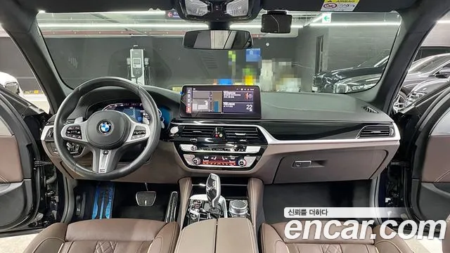 BMW 5-Series — Фото автомобиля 7